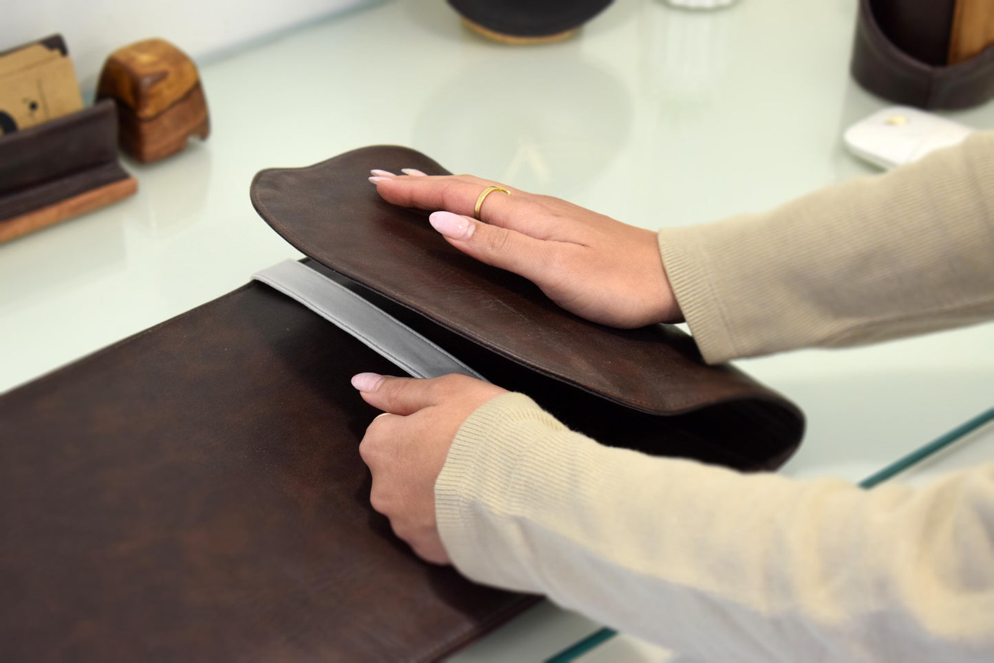 Dual-use Leather Sleeve