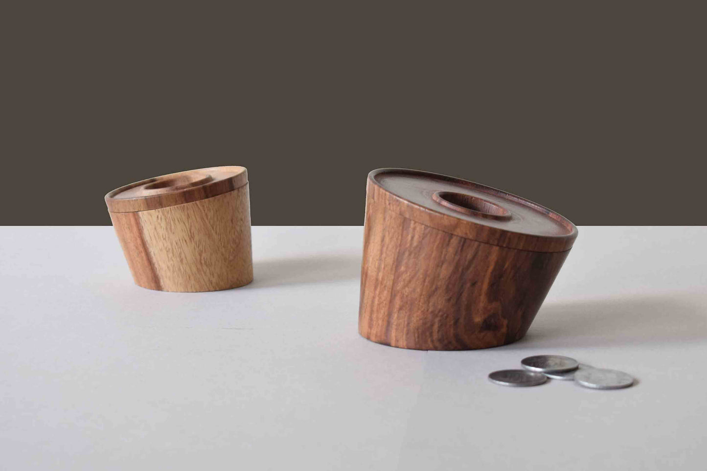 Coin box for office table