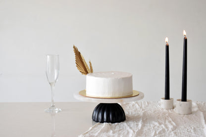 Ribbed Cake Stand