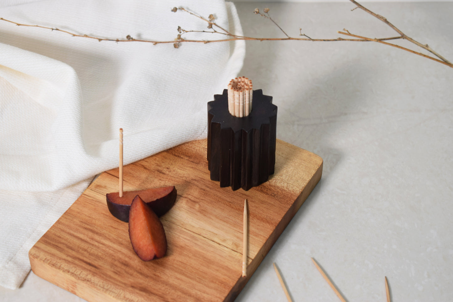 Ribbed Toothpick Holder