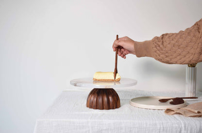Ribbed Cake Stand