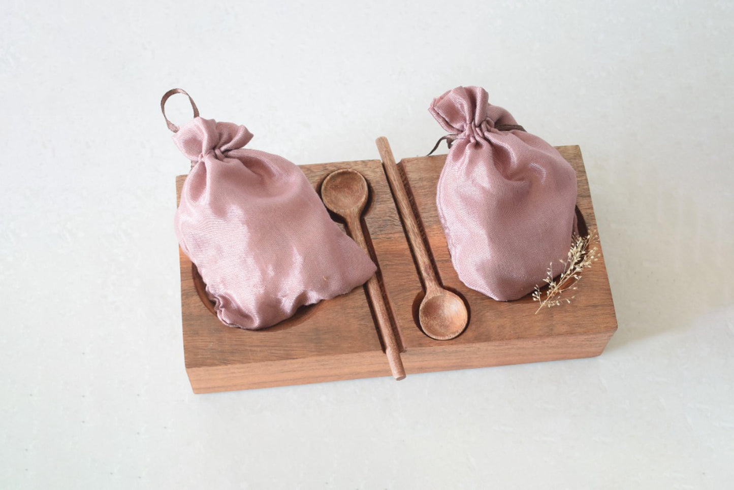 Nut & bowl - Condiment Serveware