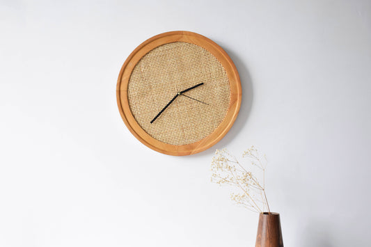 Wooden wall clock 