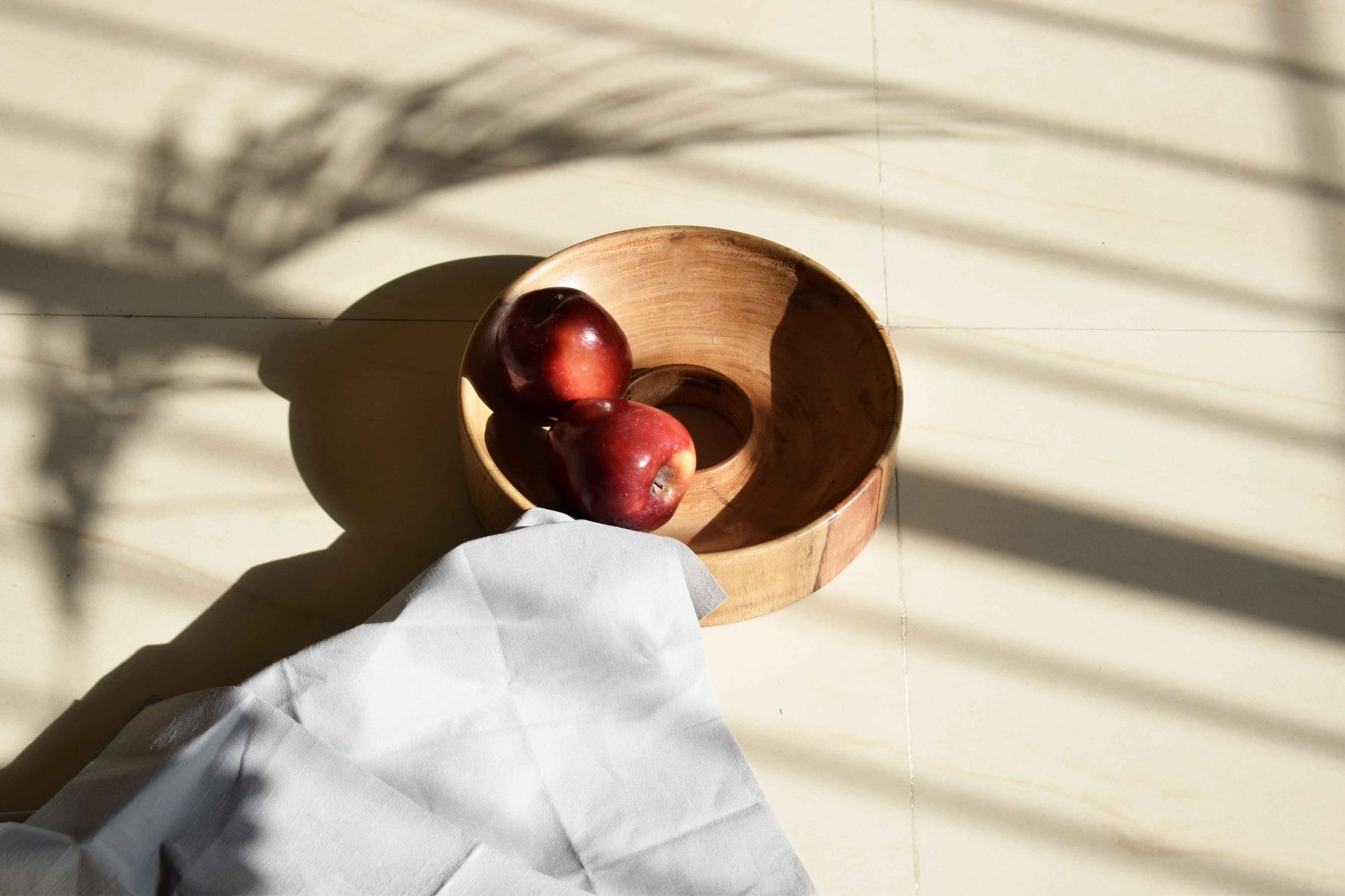 dessert platter or fruit bowl for food styling