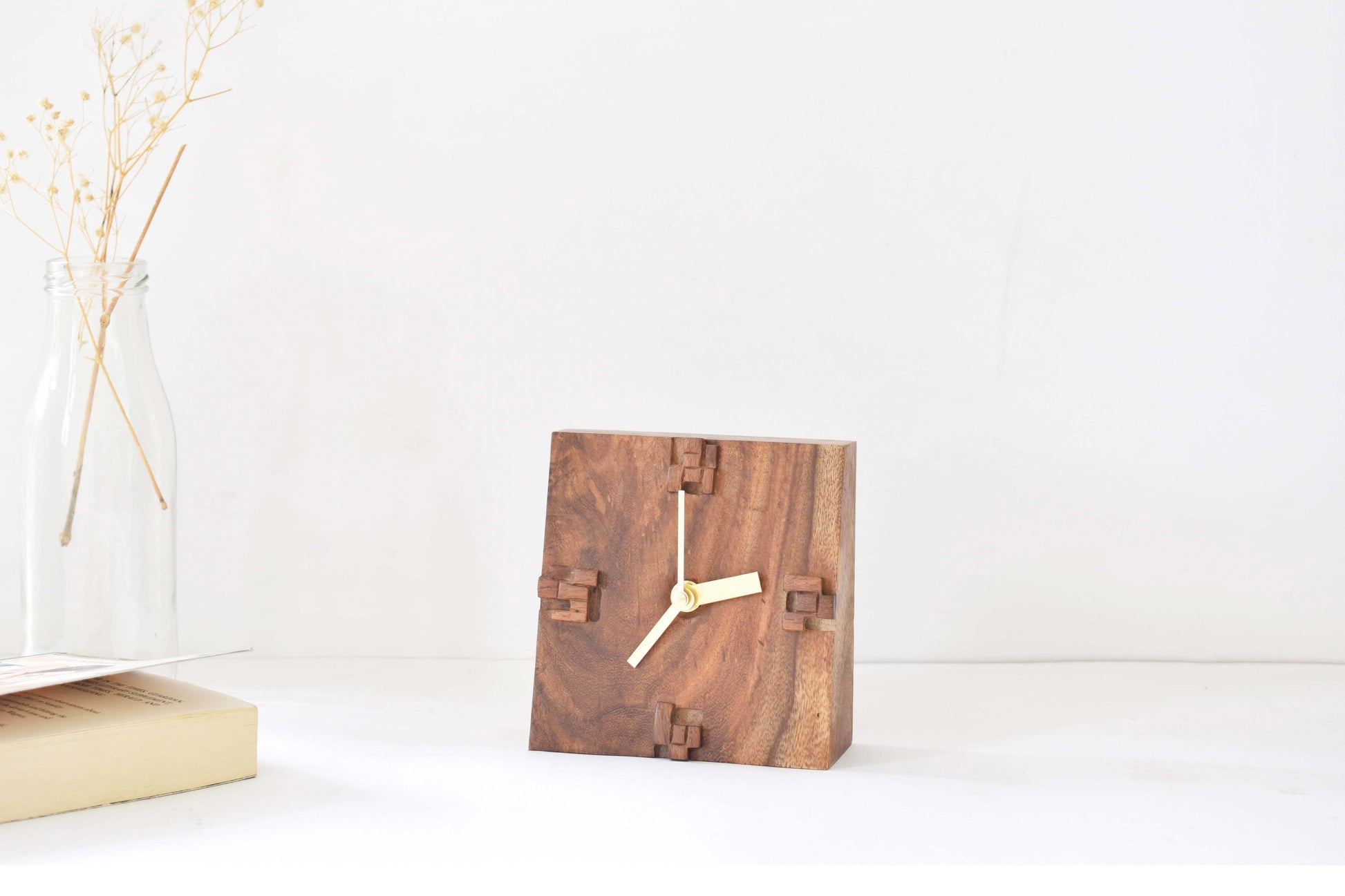 Table clock for home 