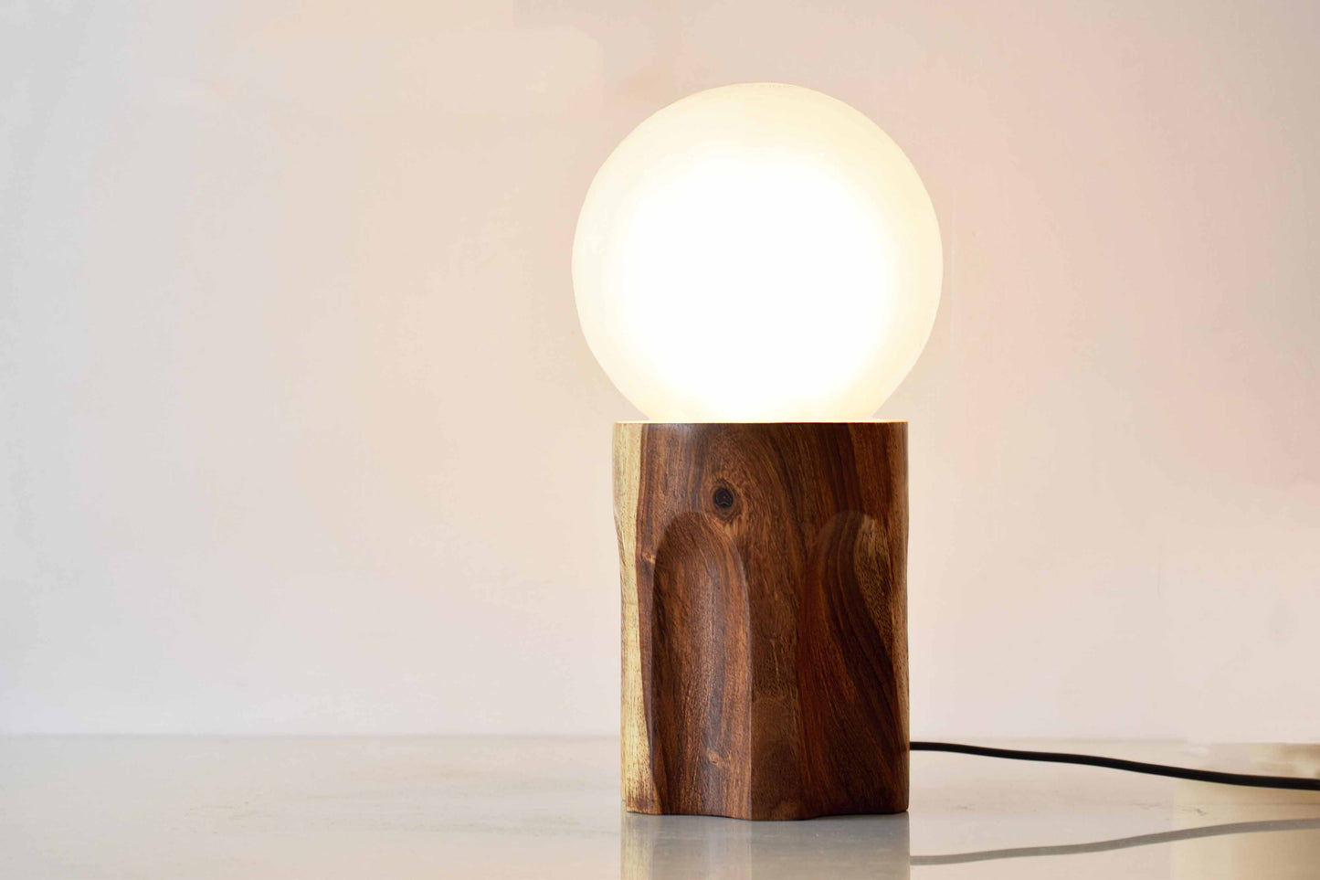 Sculptural table lamp for home 