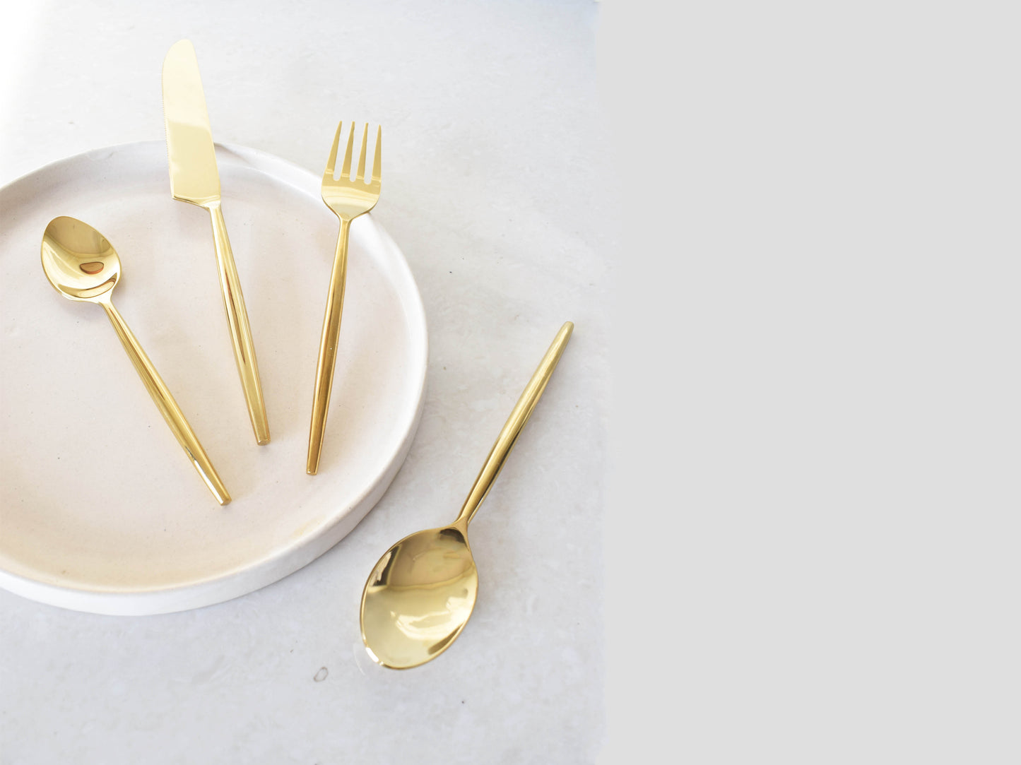 Gold Dinner Cutlery Set