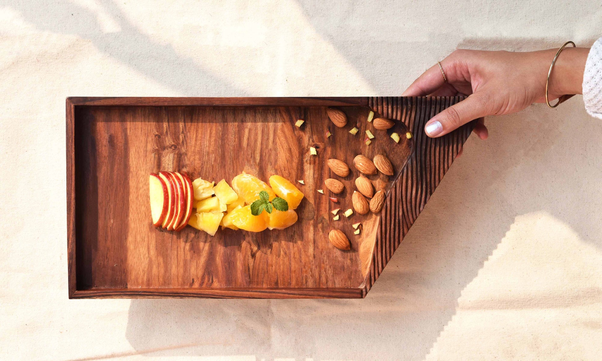 wooden dishes to serve food in style